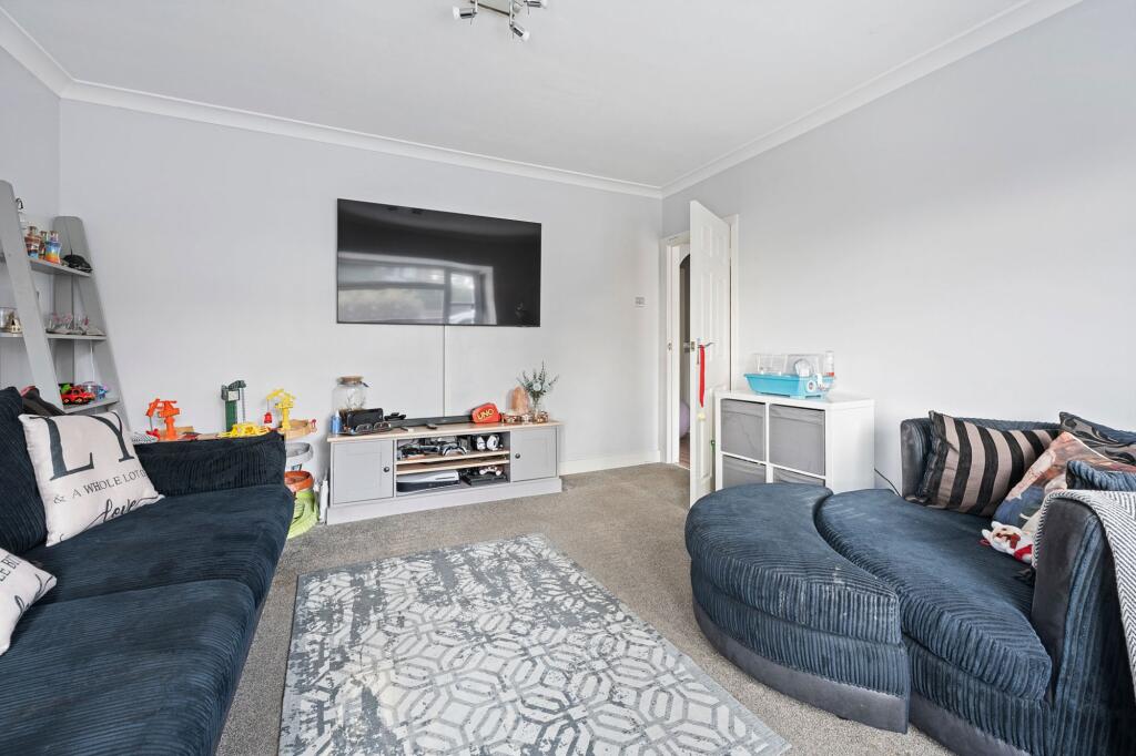 House in Poole - View 4