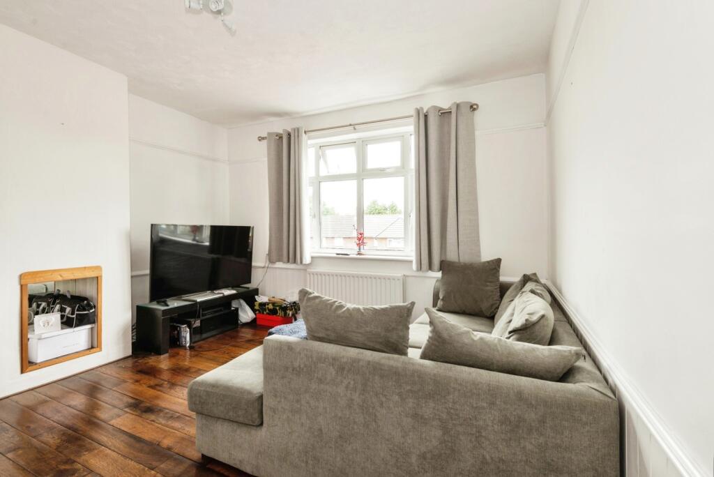 Main image of property: Cobham Road, Fetcham, Leatherhead, Surrey, KT22