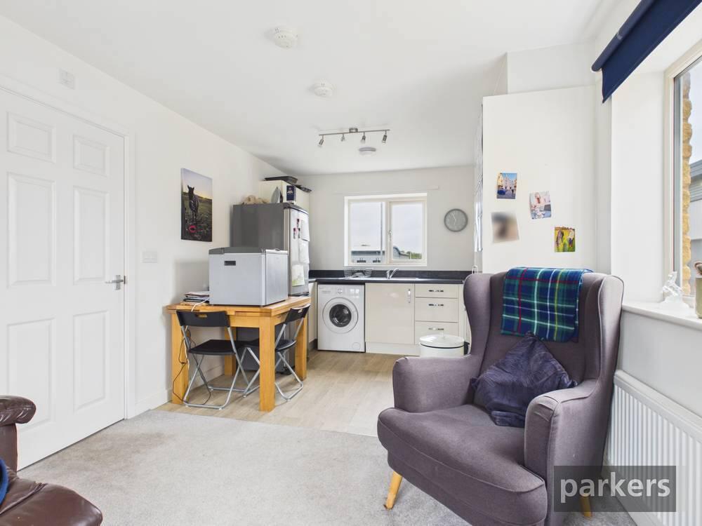 Apartment in West Oxfordshire, Witney - More