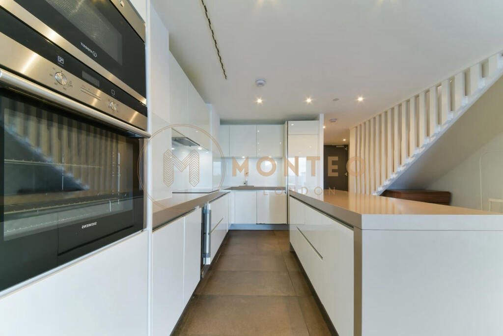 Apartment in London - More