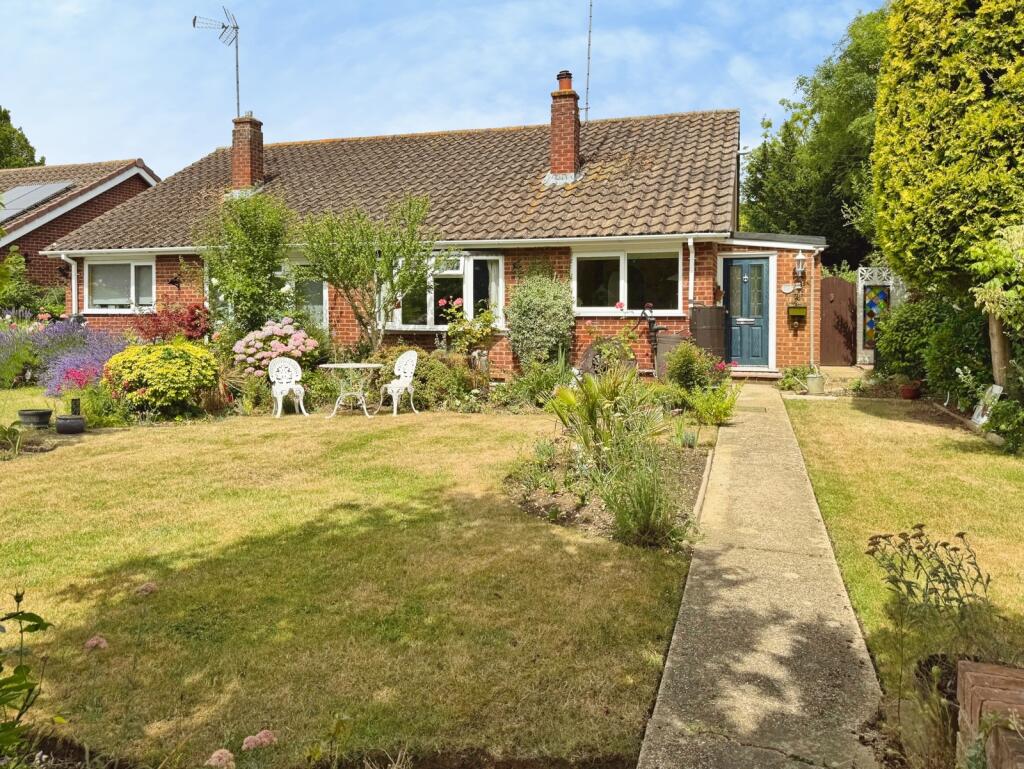 Main image of property: Walmer Road, Woodley, Reading