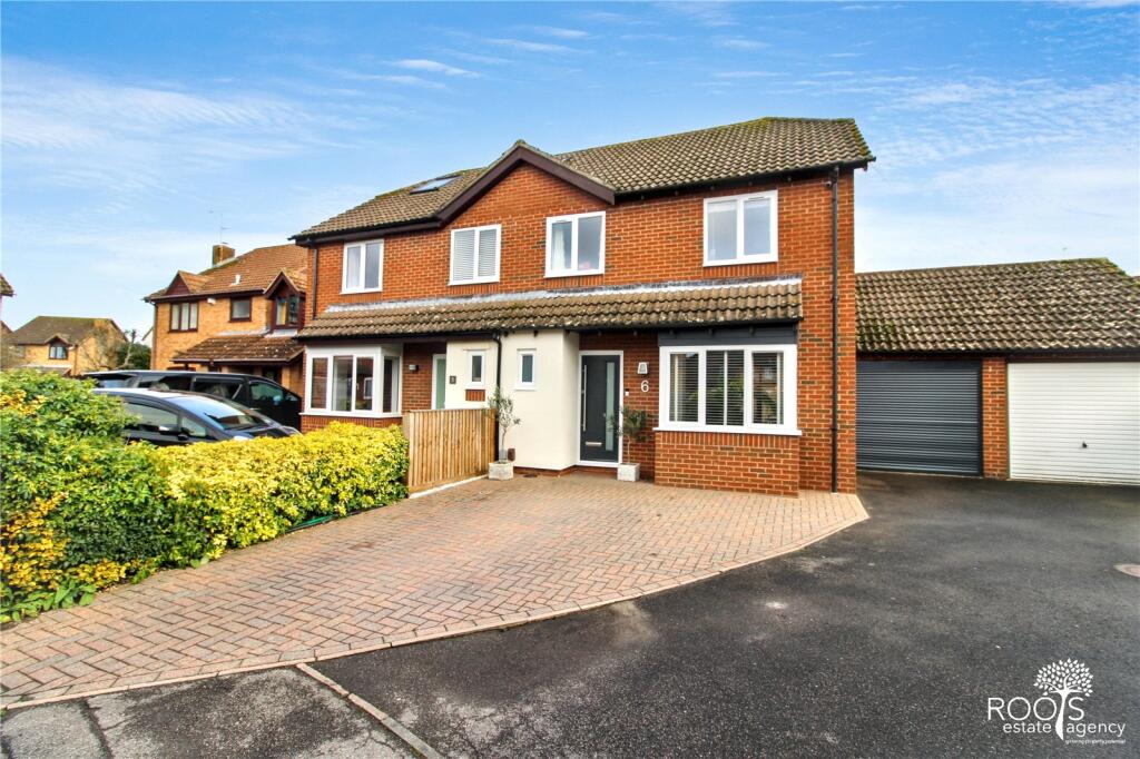 Main image of property: Barley Close, Thatcham, Berkshire, RG19