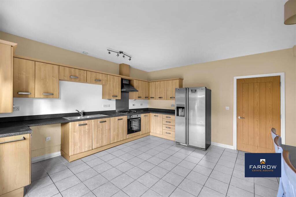 House in Doncaster - View 5