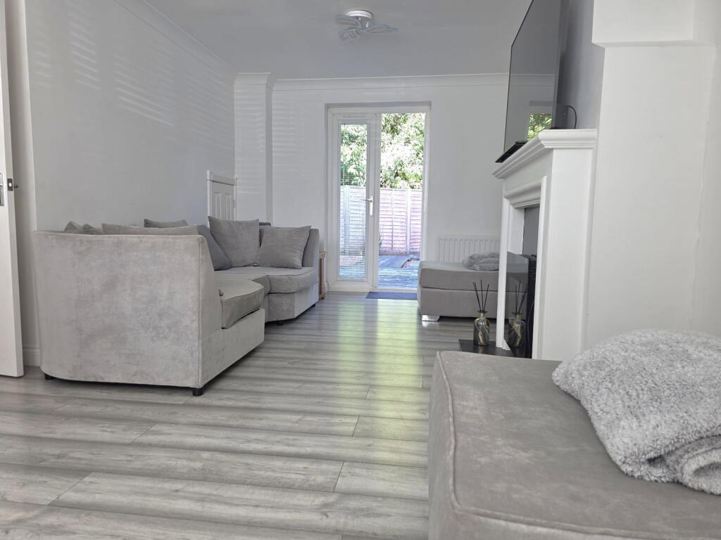 House in Canterbury, Herne and Broomfield - View 2