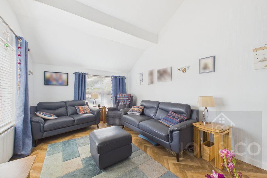 House in Northampton, Billing - More