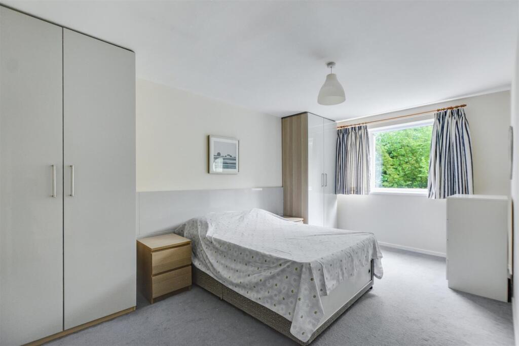 Apartment in Nottingham - View 4