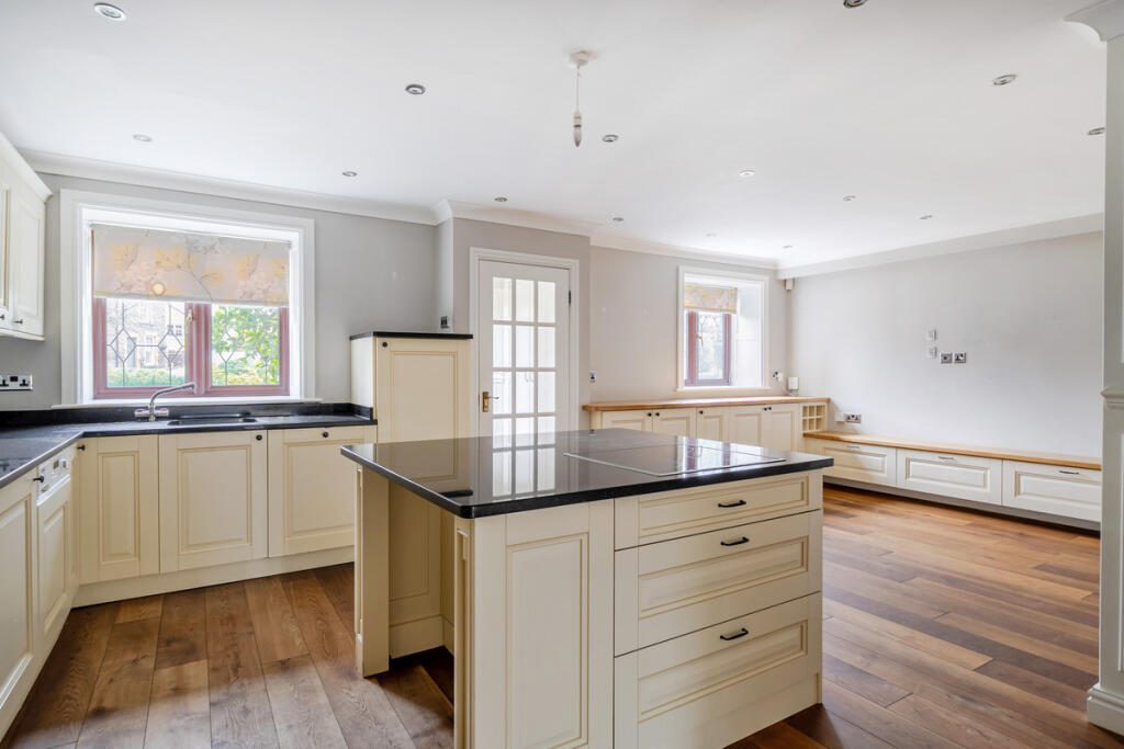 House in Bristol, Bury Hill, Winterbourne - View 3