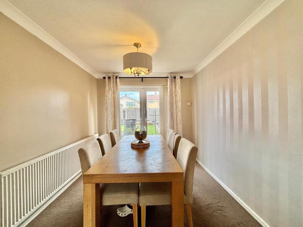 House in Ashfield, Hucknall - View 4