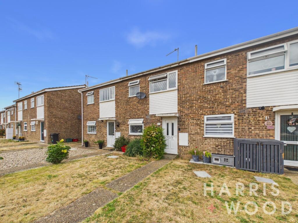 Main image of property: Gilders Way, Clacton-On-Sea, Essex, CO16