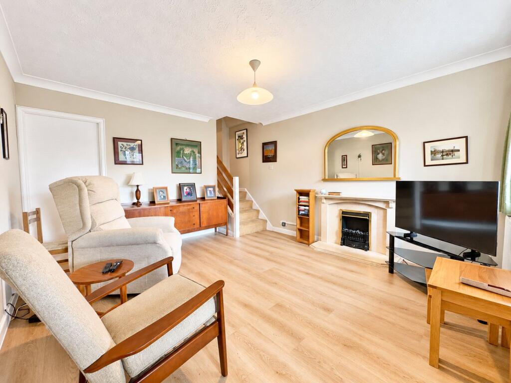 Madeley Drive, West Kirby, Wirral, Merseyside, CH48 photo 2