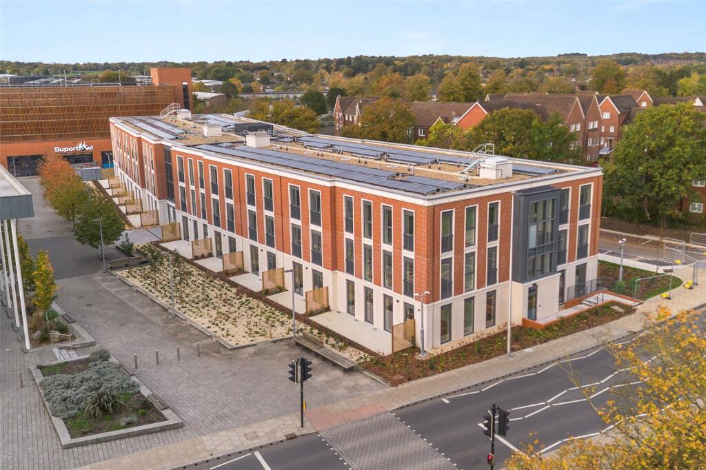 Main image of property: Carnival Place, Wellington Road, Wokingham, Berkshire, RG40