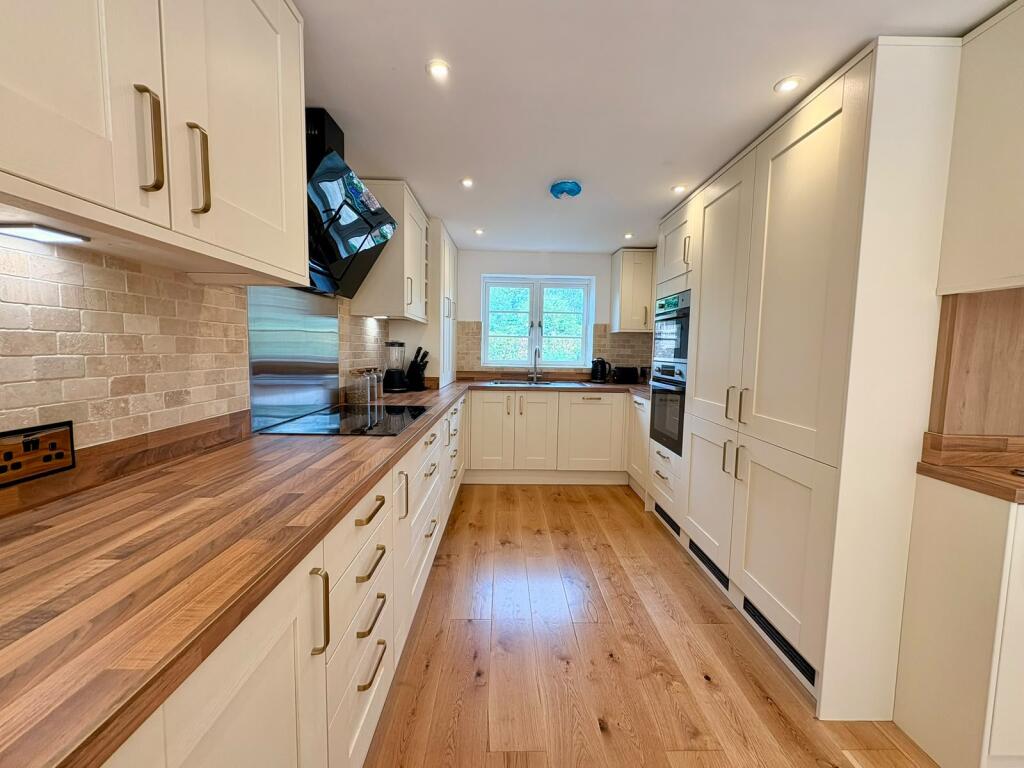 House in Peterborough - View 3