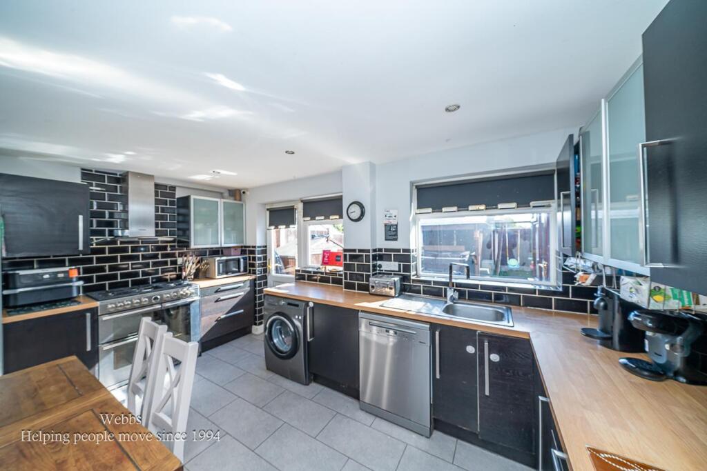 Otterburn Close, Heath Hayes, Cannock photo 3