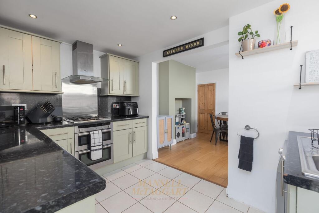 Brookhill Road, Copthorne, RH10 - View 6