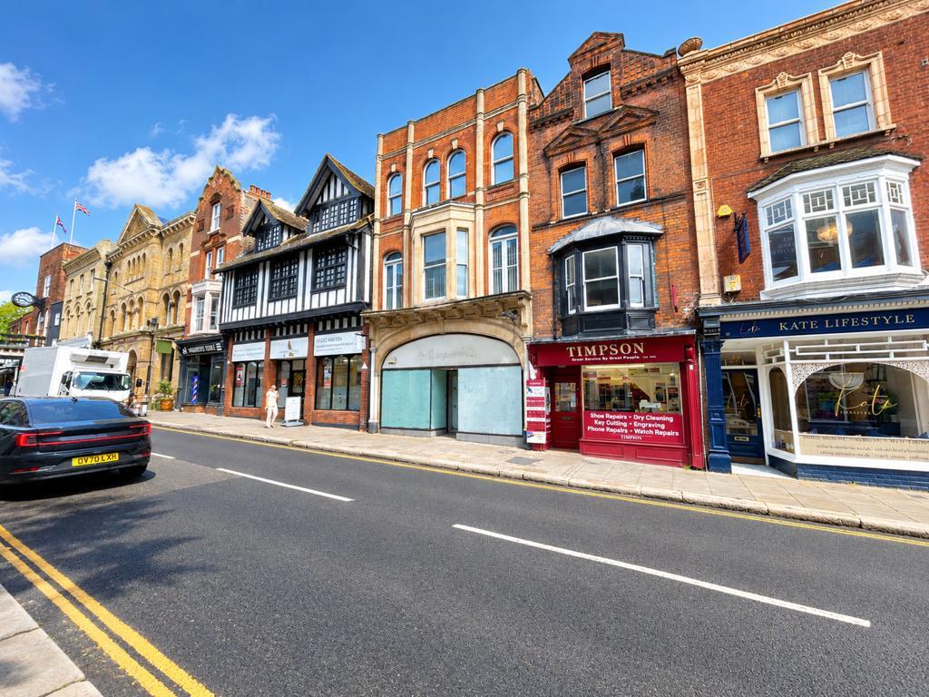 Main image of property: 53 High Street, Maldon, Essex, CM9