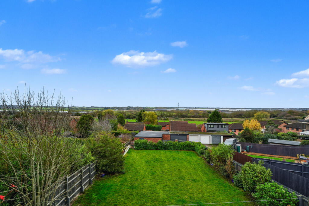House in Northampton, Abington - View 3