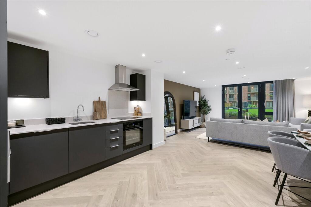 Main image of property: Gaythorn Street, Salford, M5