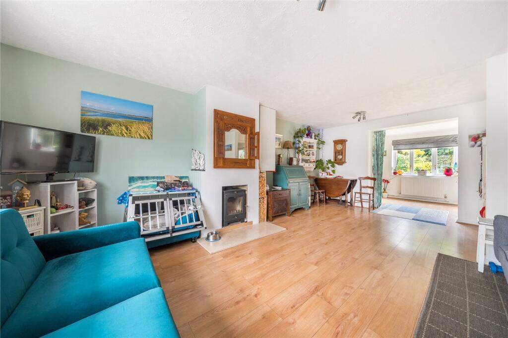 House in Surrey Heath, North Bourne, Chobham - View 4