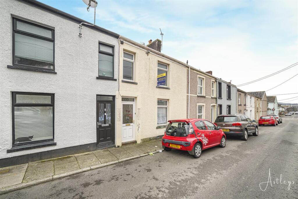 Main image of property: Yeo Street, Neath