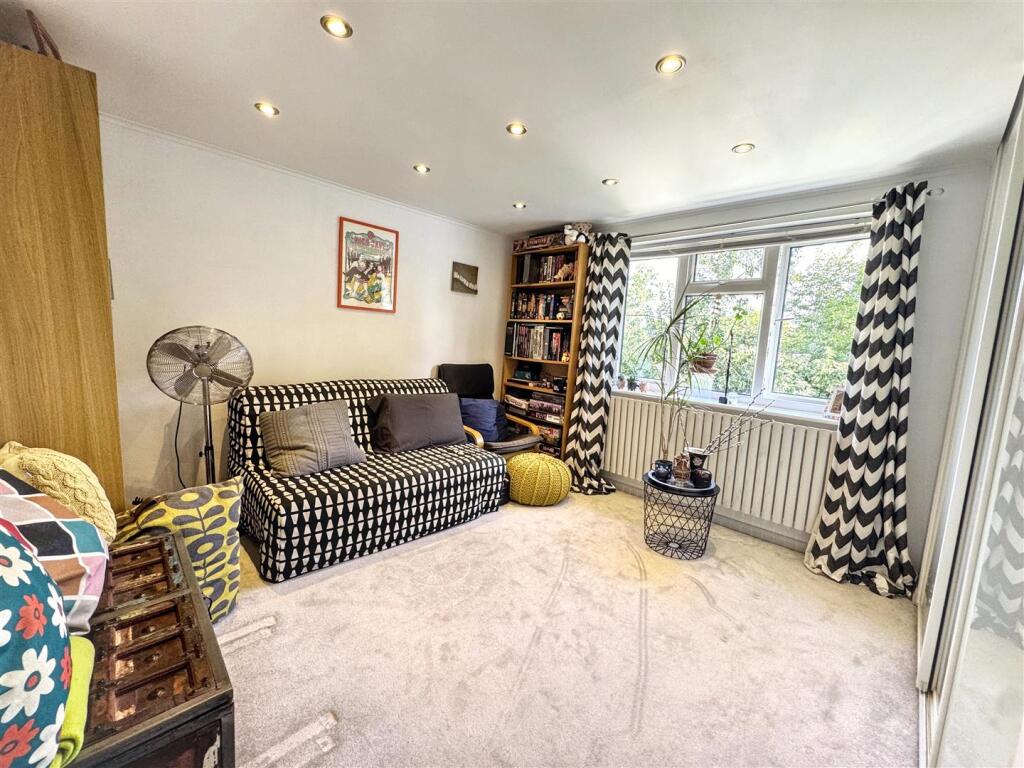 Apartment in South Oxfordshire, Sonning Common - View 4