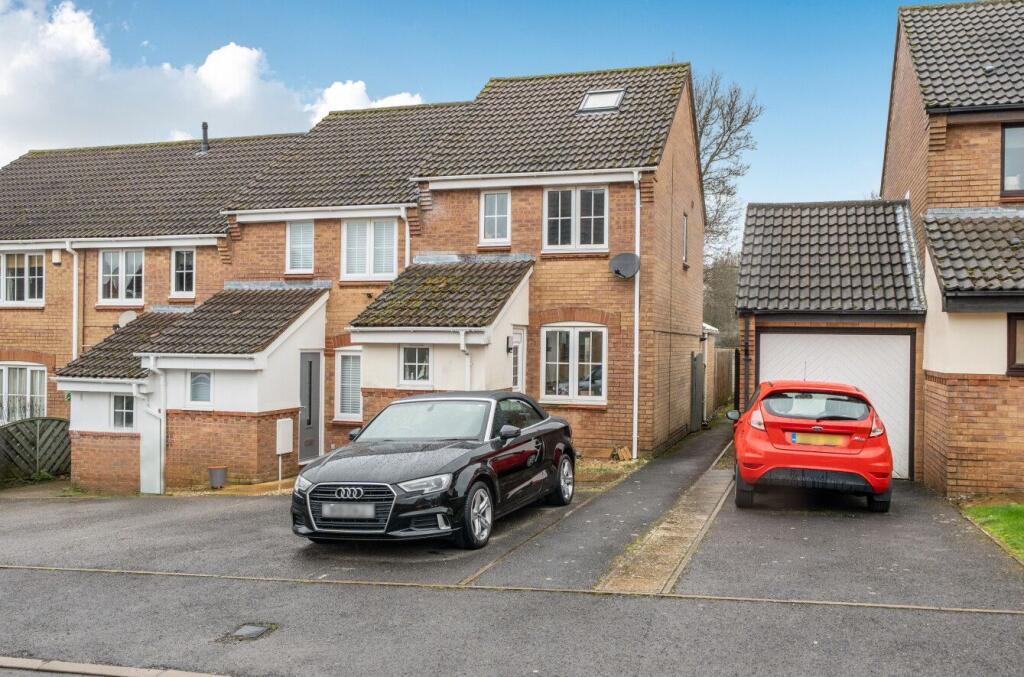 Main image of property: Flint Close, Southampton, Hampshire, SO19