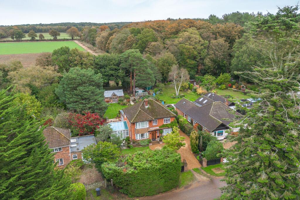 Main image of property: Elegant Four Bedroom Country Home in High Kelling