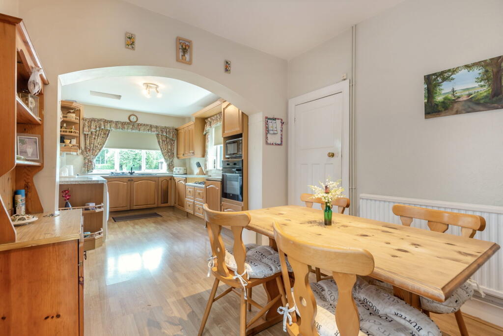 House in Forest of Dean, Lydney - More