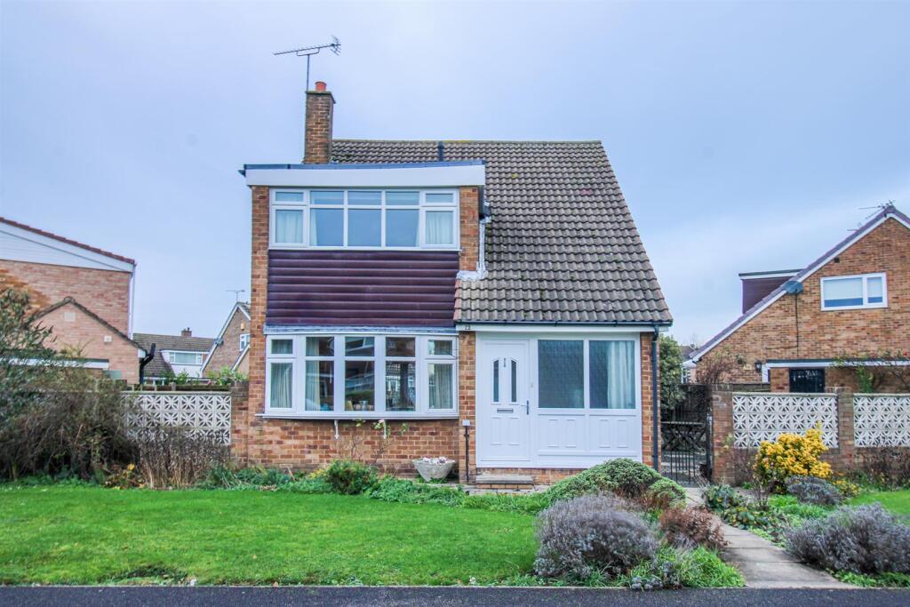 Main image of property: Fair View, Pontefract