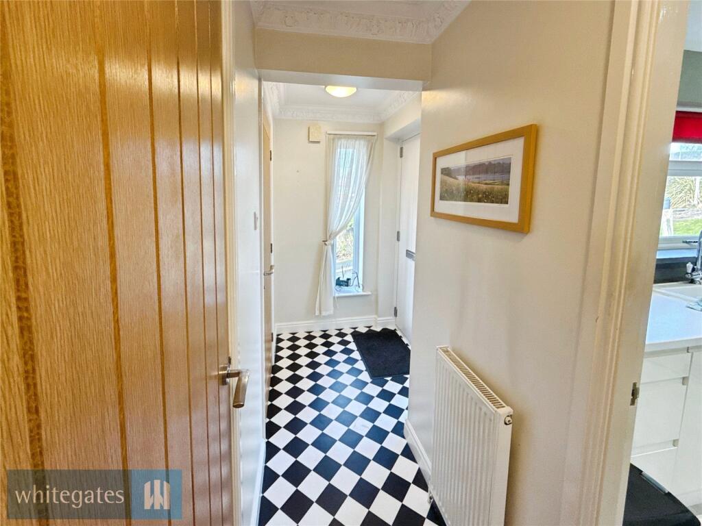 Sunningdale Avenue, Darton, S75 photo 2