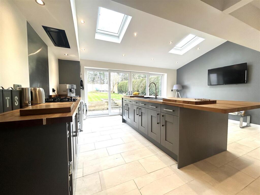 House in Leeds - View 3