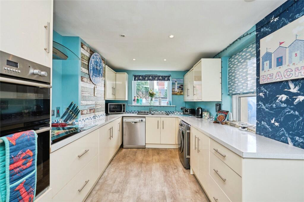 House in Portsmouth - View 5