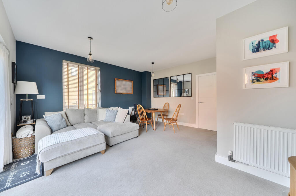 Woodcote Green, Crowthorne, Berkshire photo 2