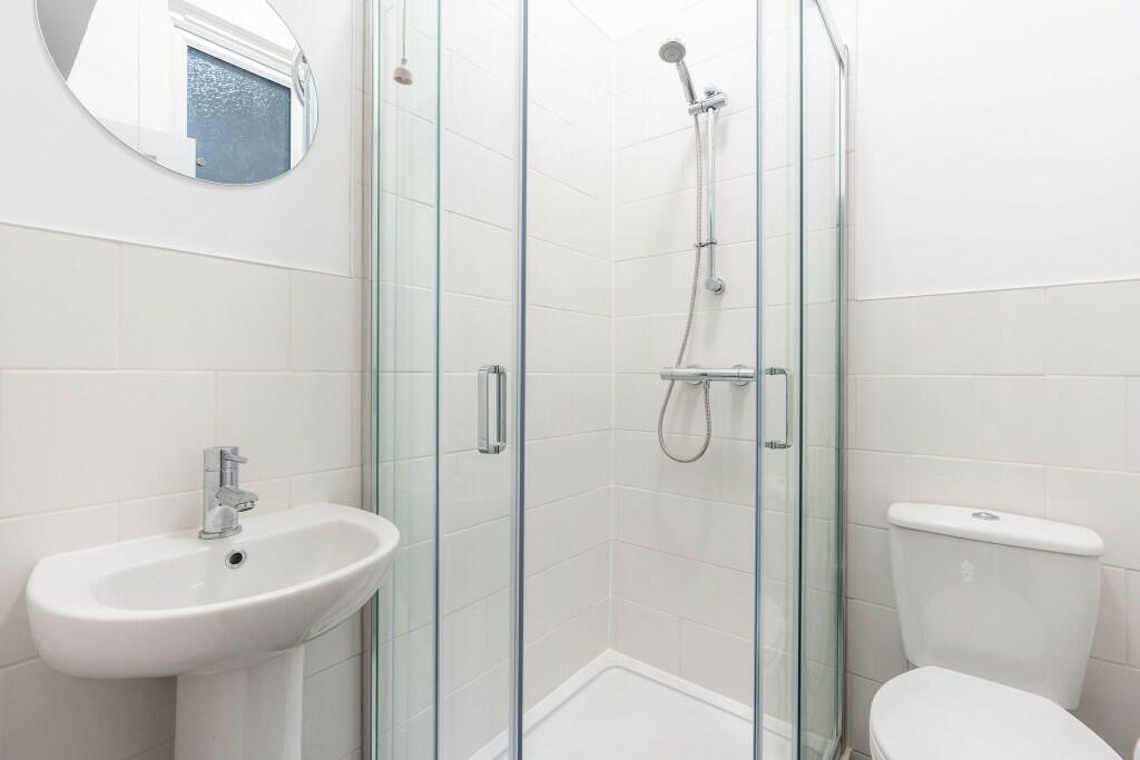 Apartment in Brighton - View 4