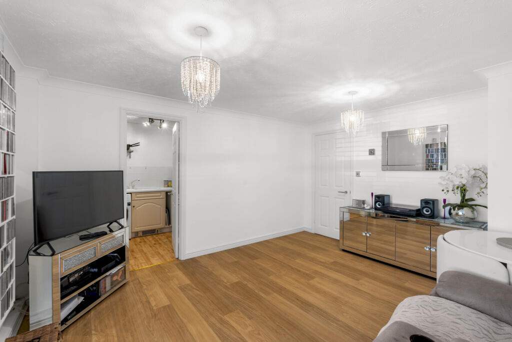 Apartment in Epping Forest, Sheering - More