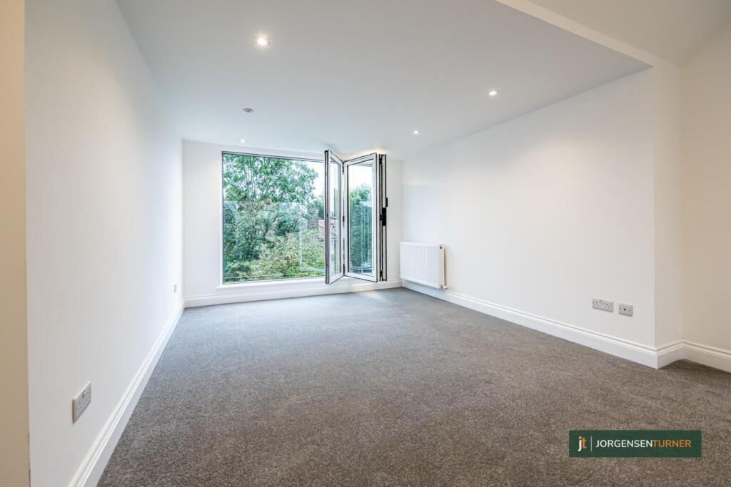 House in London - View 5
