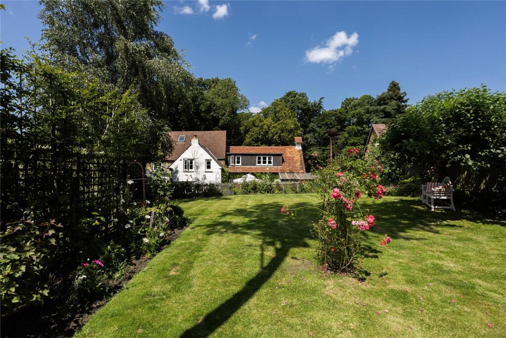 Main image of property: Hill Road, Lower Boddington, Daventry, Northamptonshire, NN11