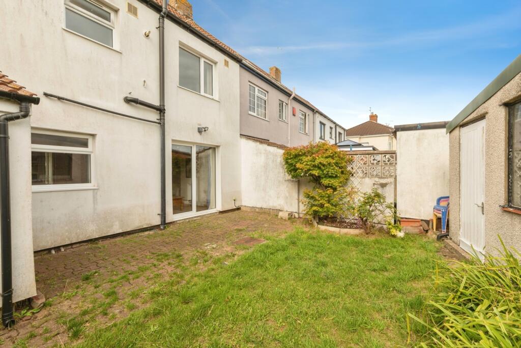 Property photo 11