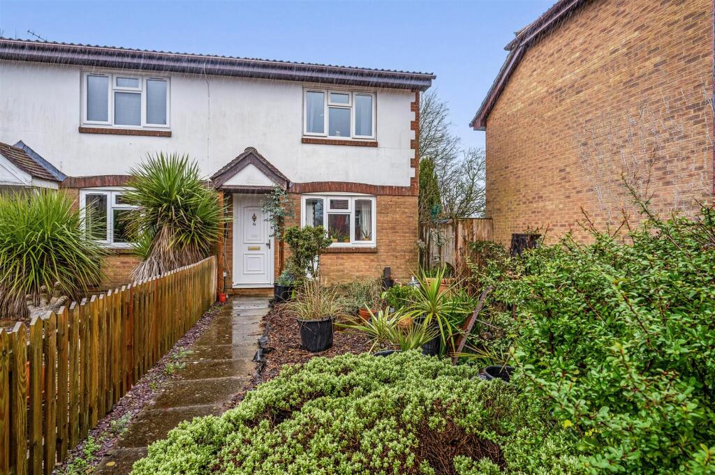 Main image of property: Godwin Crescent, Clanfield