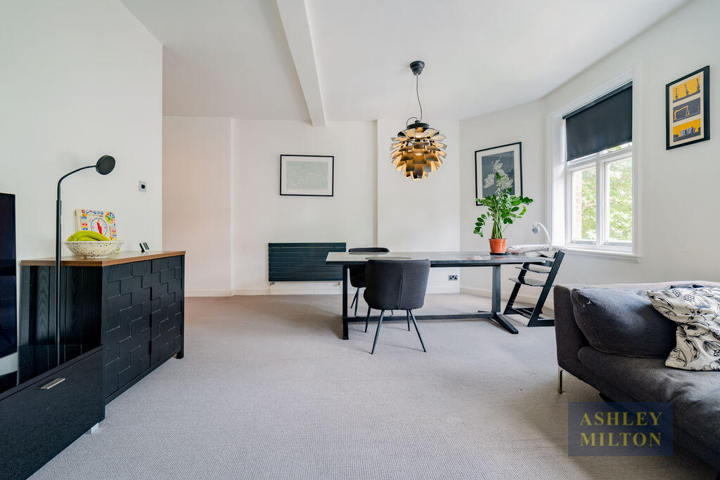 Apartment in London - View 4