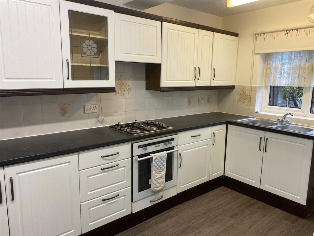 House in Boughton, Spring Park, Kingsthorpe - View 4