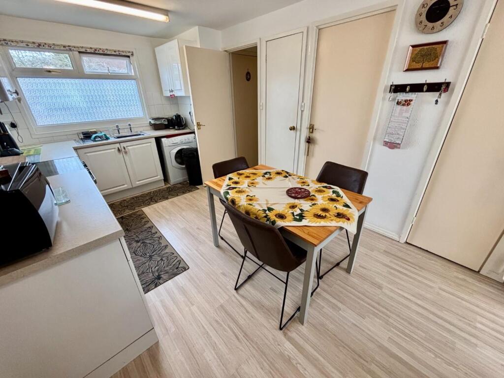House in Northampton, Lings - View 5