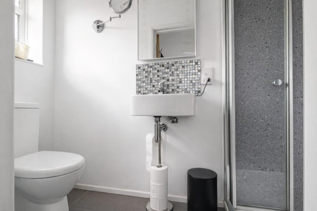 Additional image 11 of Ardens Way, St. Albans, Hertfordshire, AL4