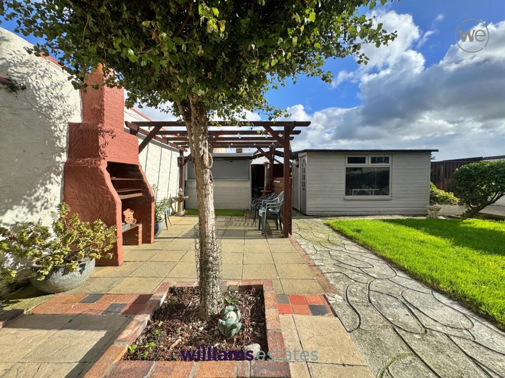 House in Rhyl - View 3