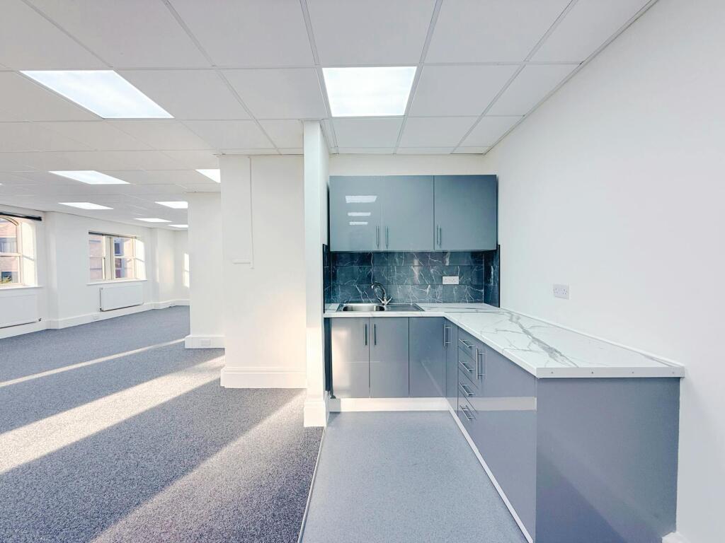 Fairbank House_offices to let-8.jpg