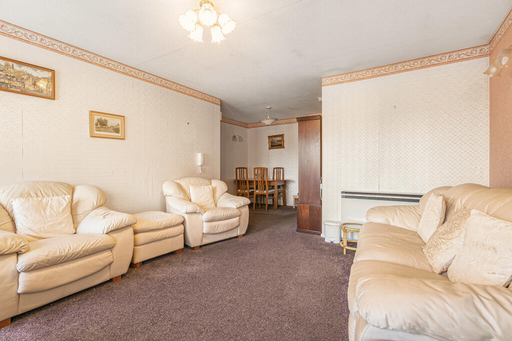 Apartment in Twickenham - View 4