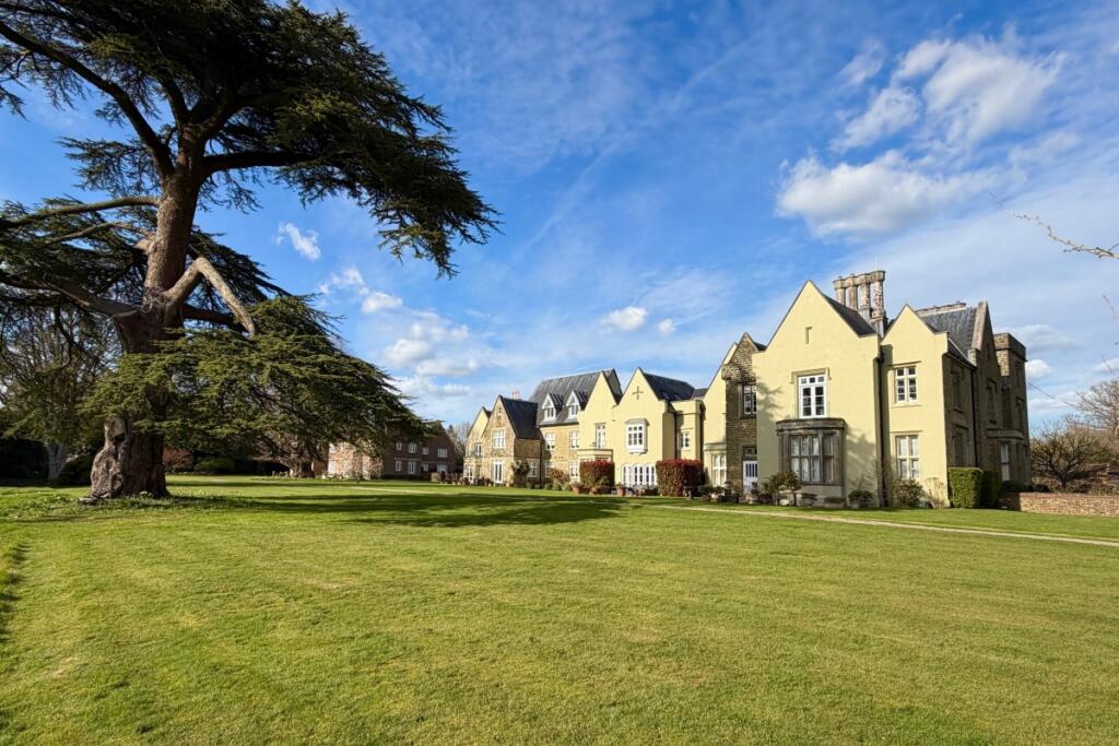 Main image of property: Woolmer Lane Bramshott GU30