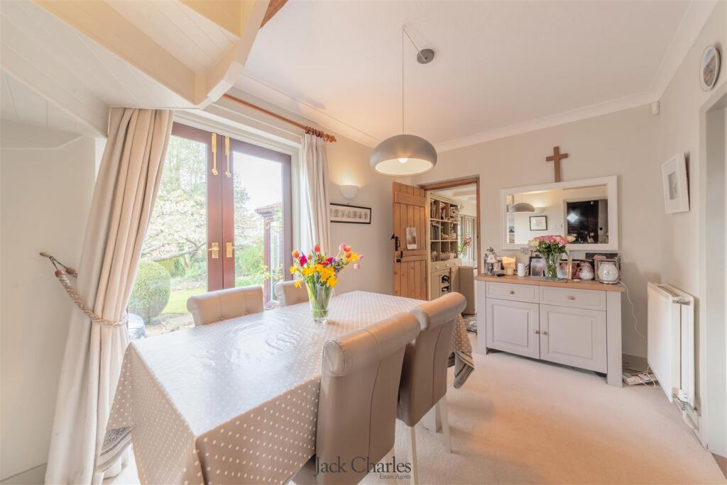House in Tonbridge - View 5