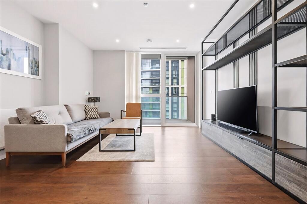 Main image of property: Maine Tower, London, E14