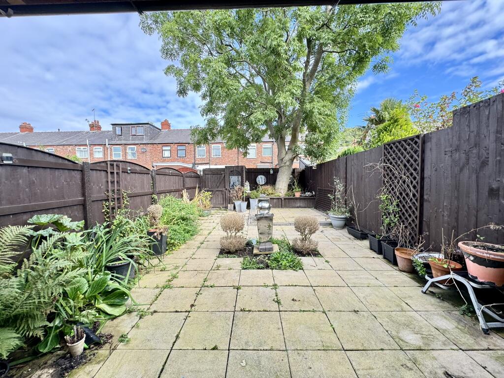 Mount Pleasant Road, Denton, Tameside photo 2