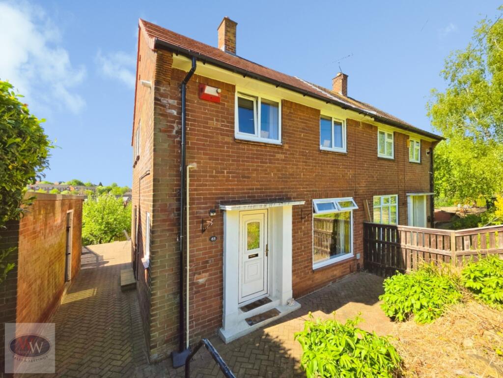 Main image of property: Queenswood Drive, Leeds, LS6 3NG